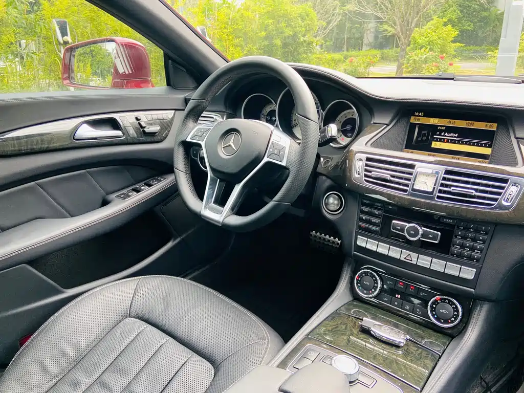 Mercedes-Benz CLS — миниатюра 20