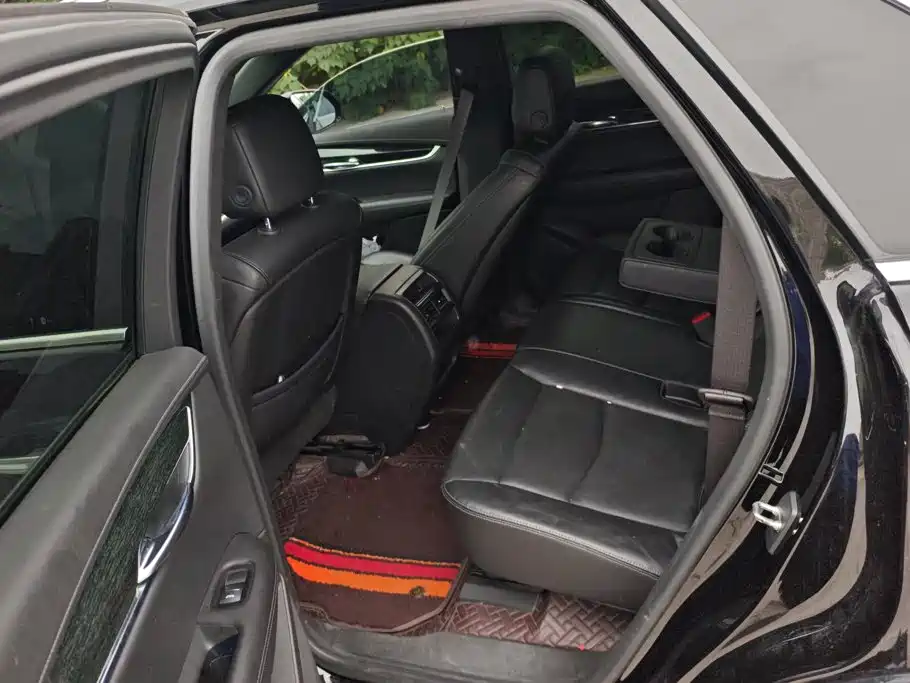 Cadillac XT5 — миниатюра 11
