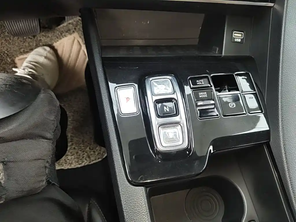 Hyundai Sonata — миниатюра 14