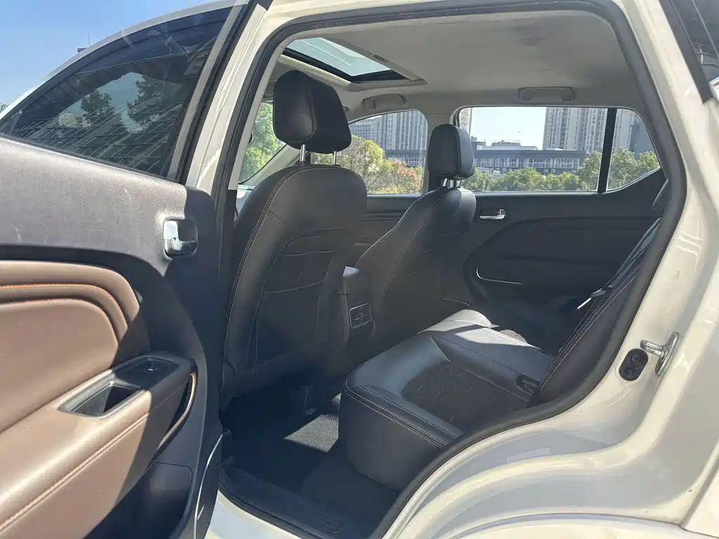 Aion Trumpchi GE3 — миниатюра 13