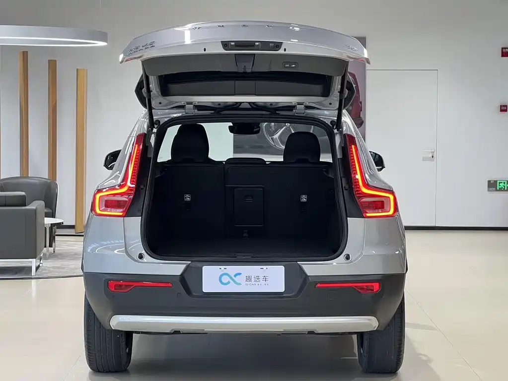 Volvo XC40 — миниатюра 16