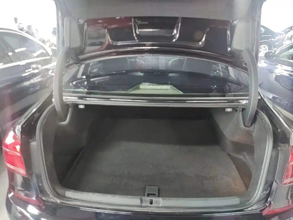 Volkswagen Passat — миниатюра 19