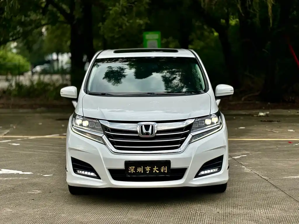Honda Elysion — миниатюра 2