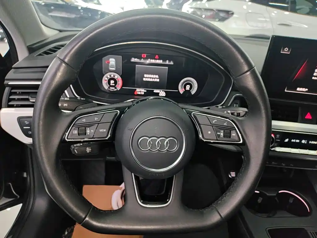 Audi A4L — миниатюра 11