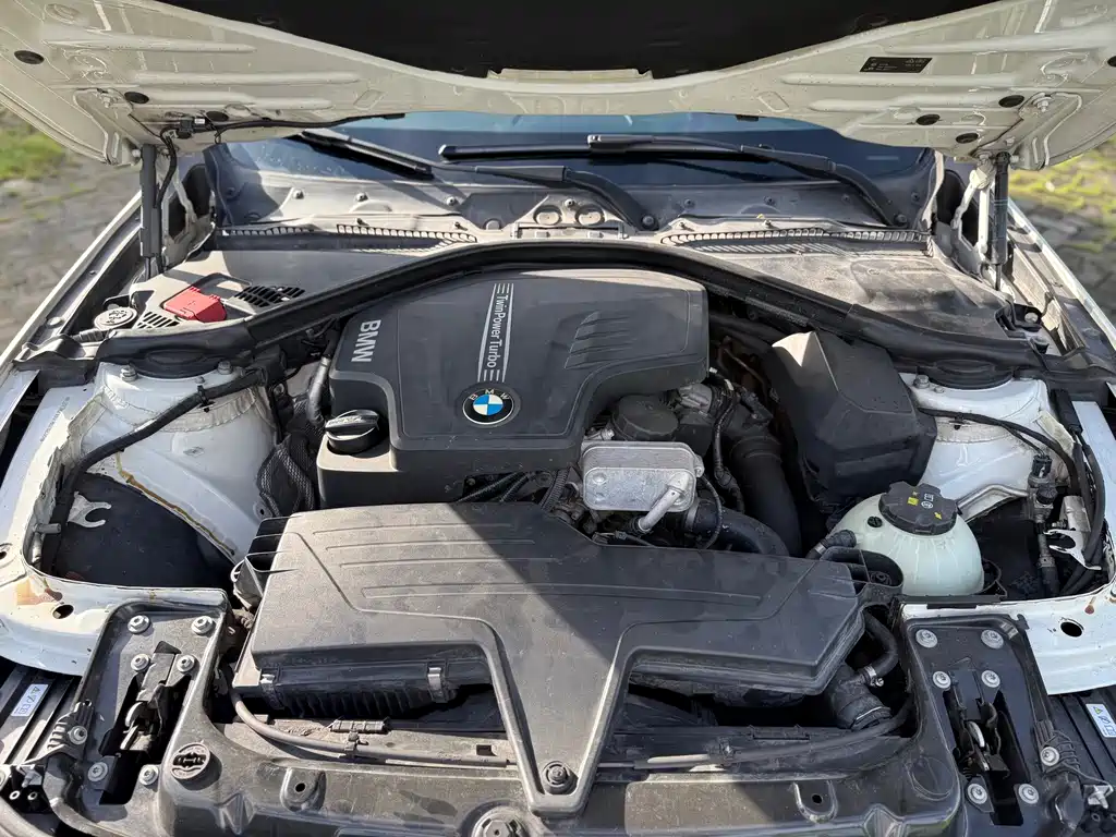 BMW 3 Series — миниатюра 7