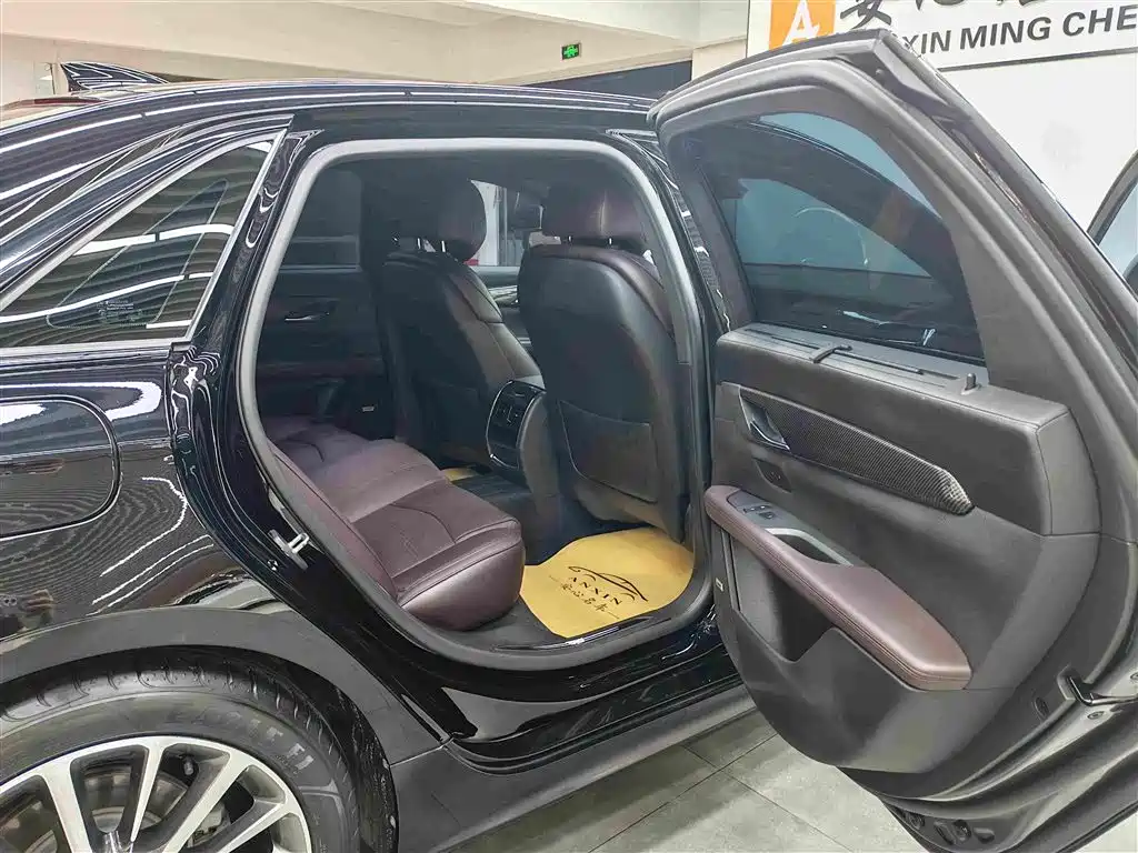 Cadillac CT6 — миниатюра 8
