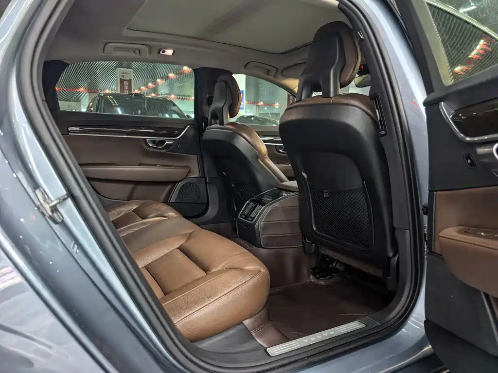 Volvo S90 — миниатюра 12