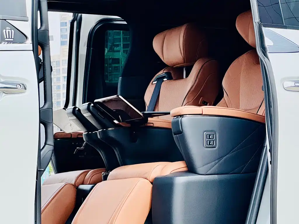 Toyota Vellfire 2024 2.5L Executive