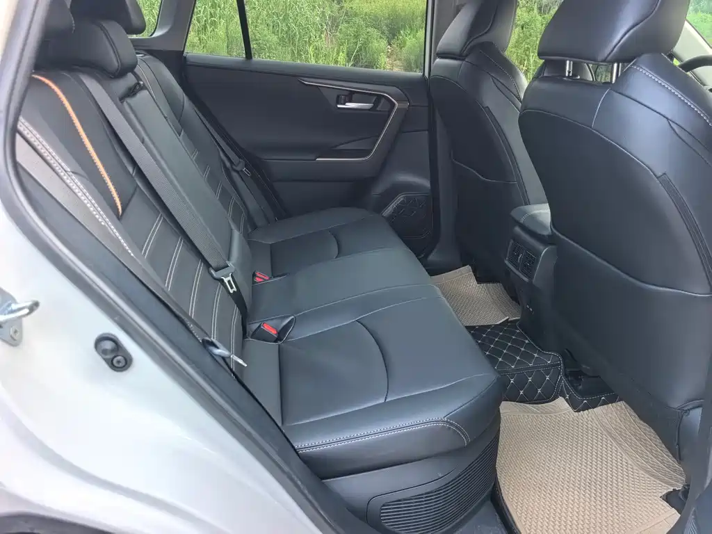 Toyota Wildlander — миниатюра 19
