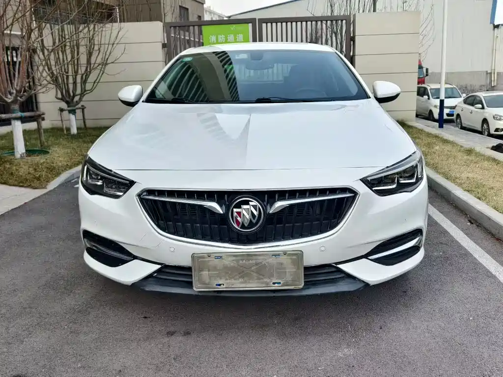 BUICK REGAL