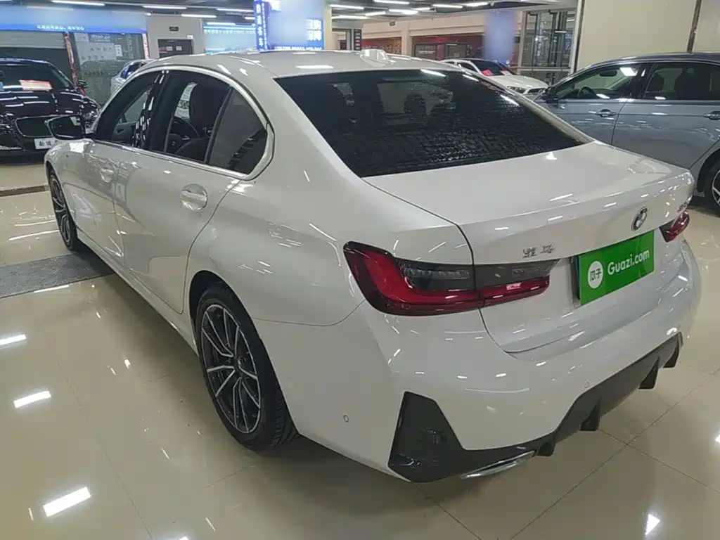 BMW 3 Series — миниатюра 5