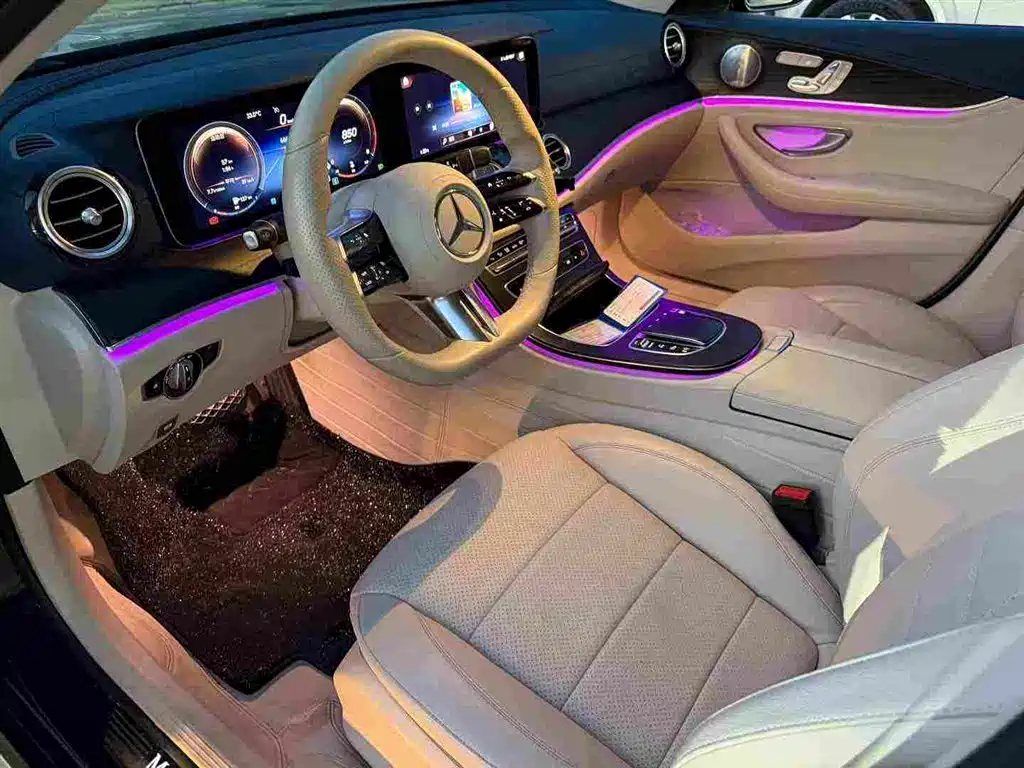 Mercedes-Benz E-Class — миниатюра 5