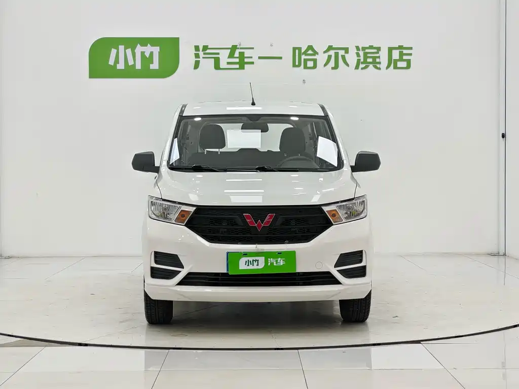 Wuling Hongguang — миниатюра 2