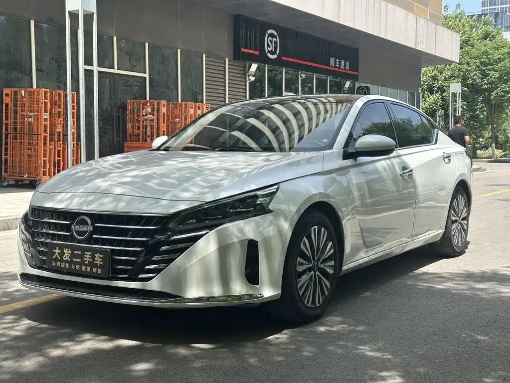Nissan Teana 2023