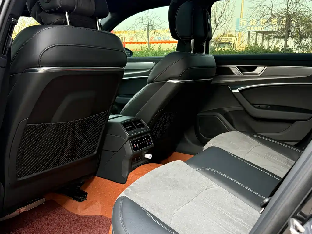 Audi A6L — миниатюра 5