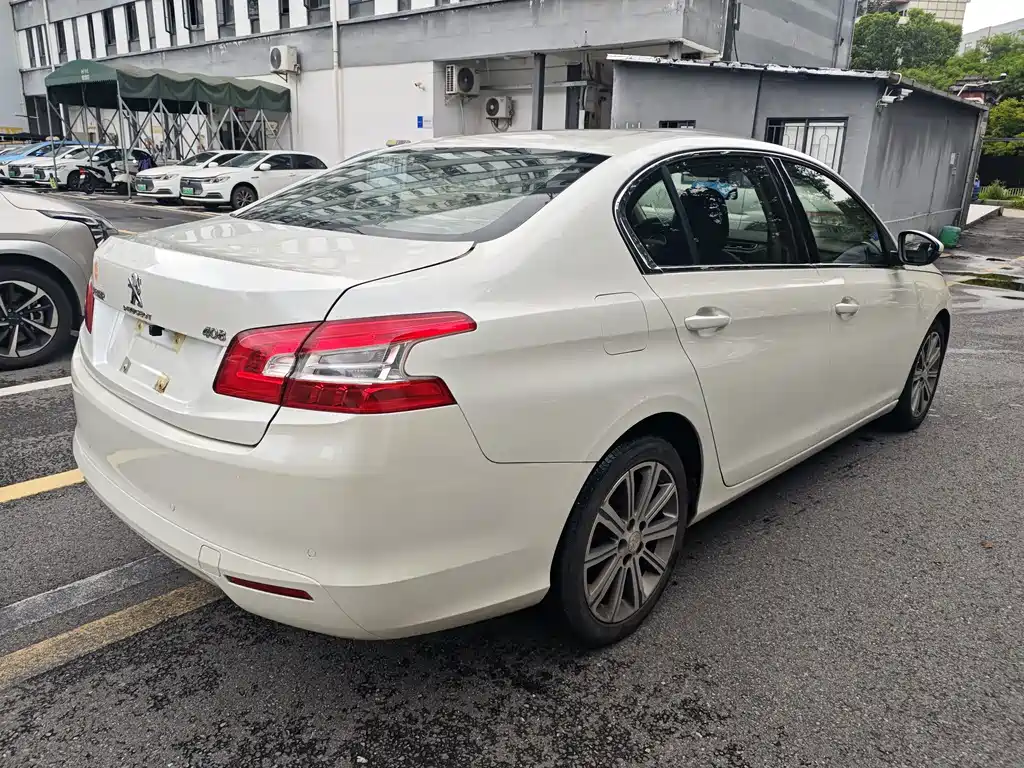 Peugeot 408 — миниатюра 6