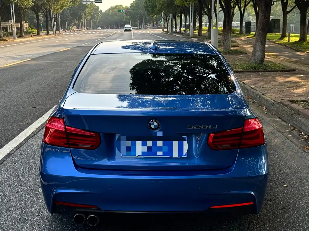 BMW 3 Series — миниатюра 4