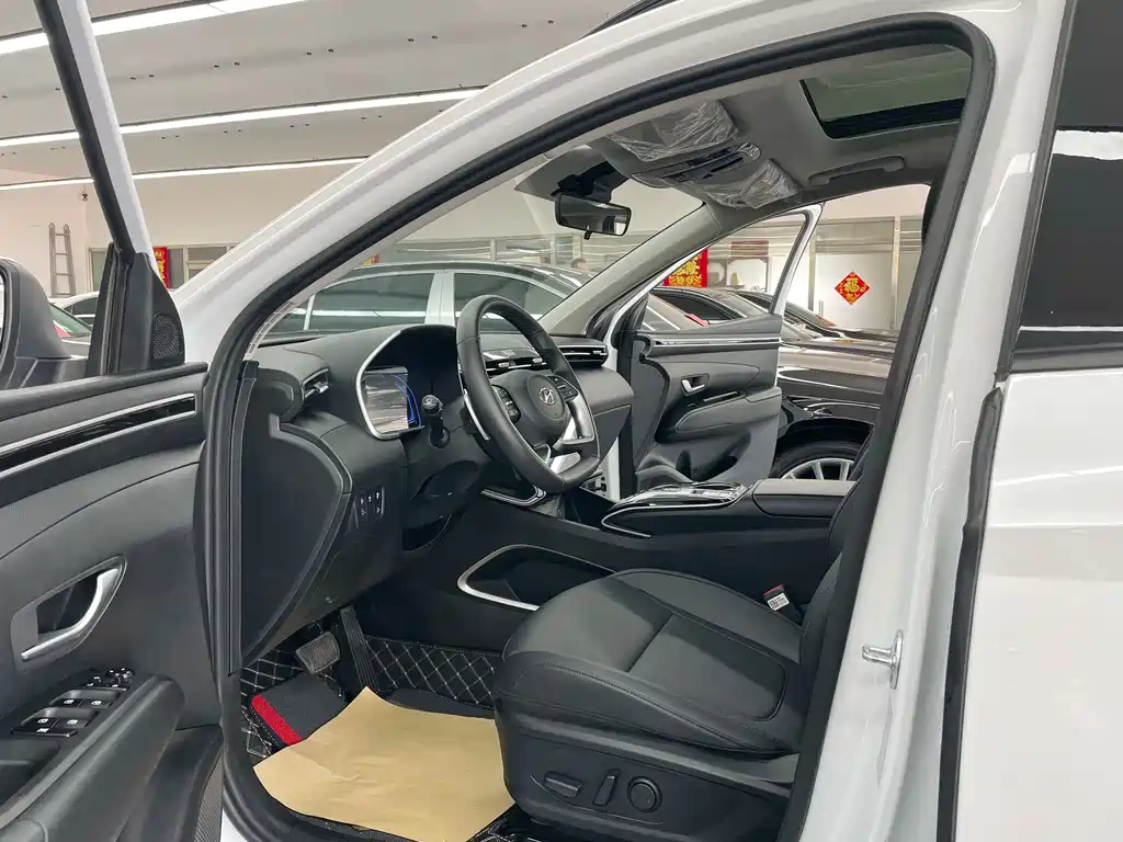 Hyundai Tucson — миниатюра 7