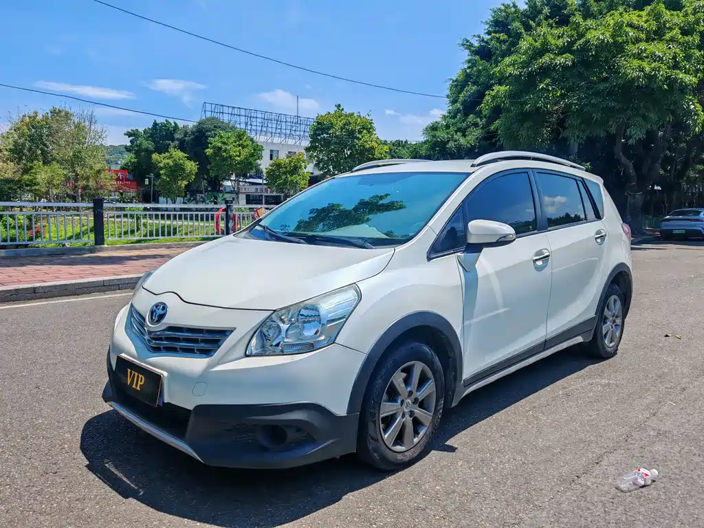 Toyota Verso 2015