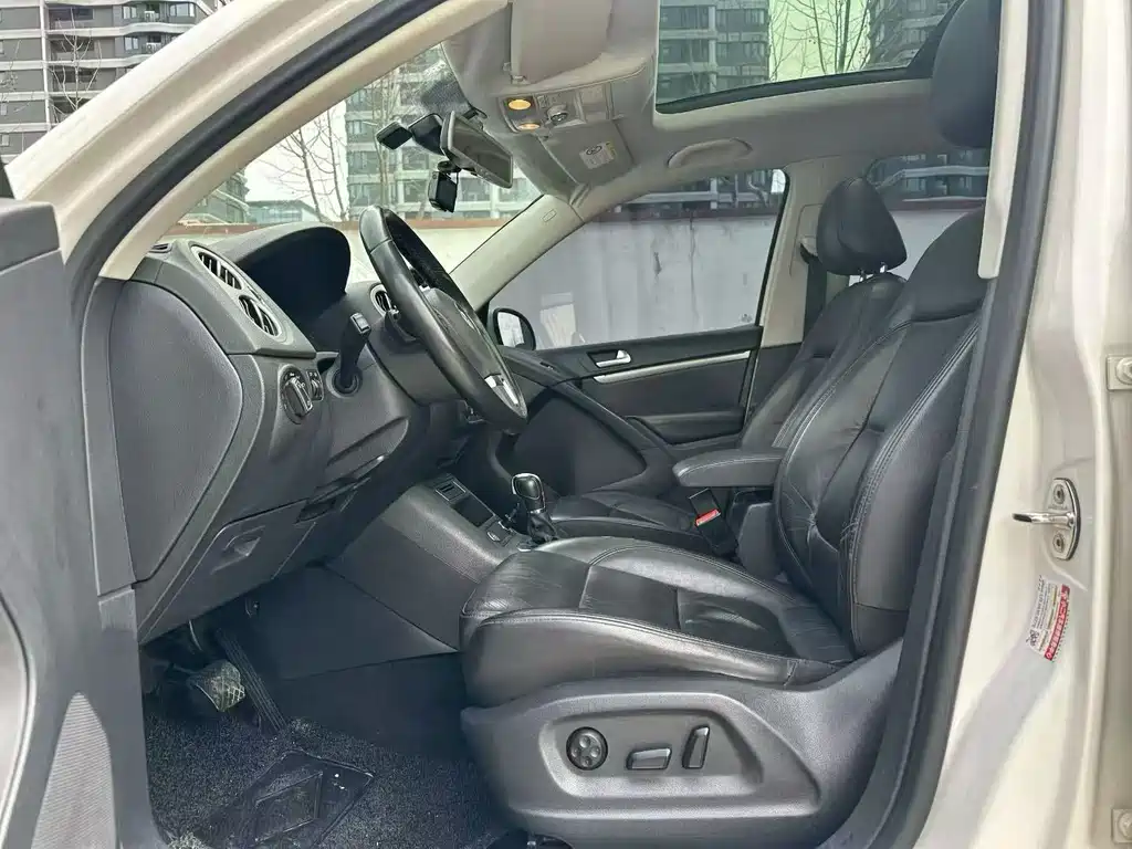 Volkswagen Tiguan — миниатюра 3