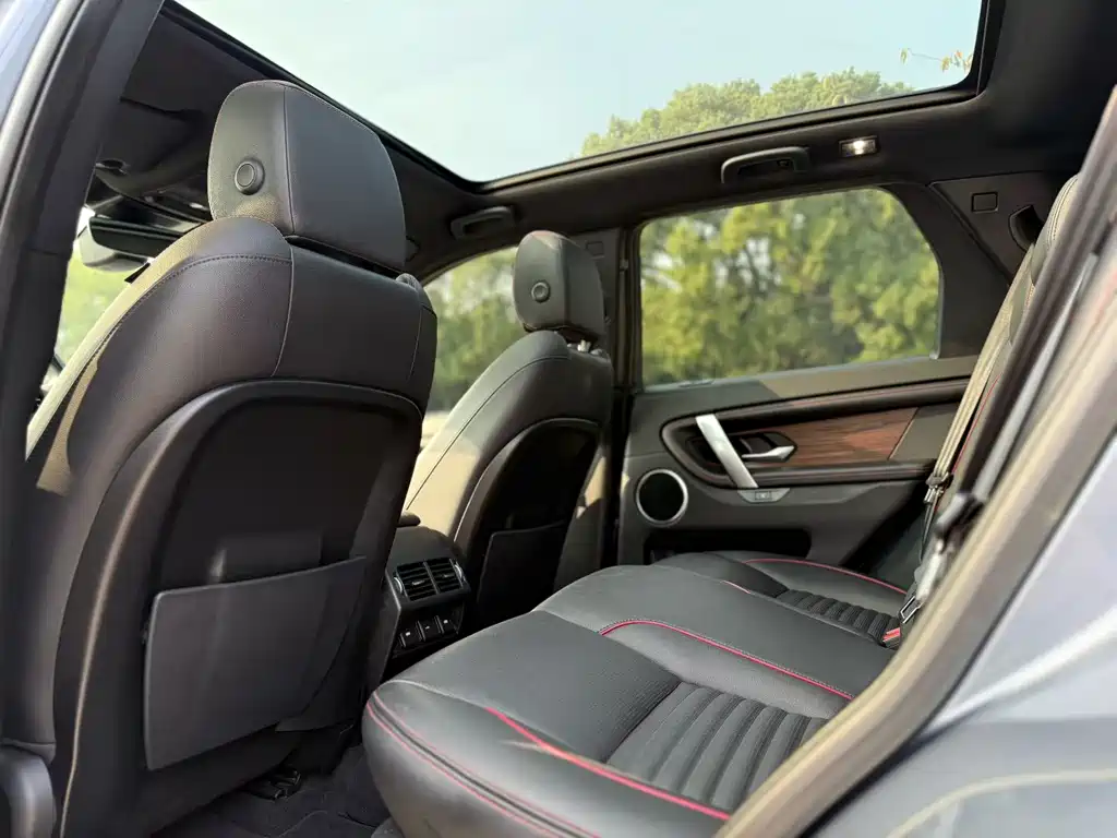 Land Rover Discovery Sport — миниатюра 6