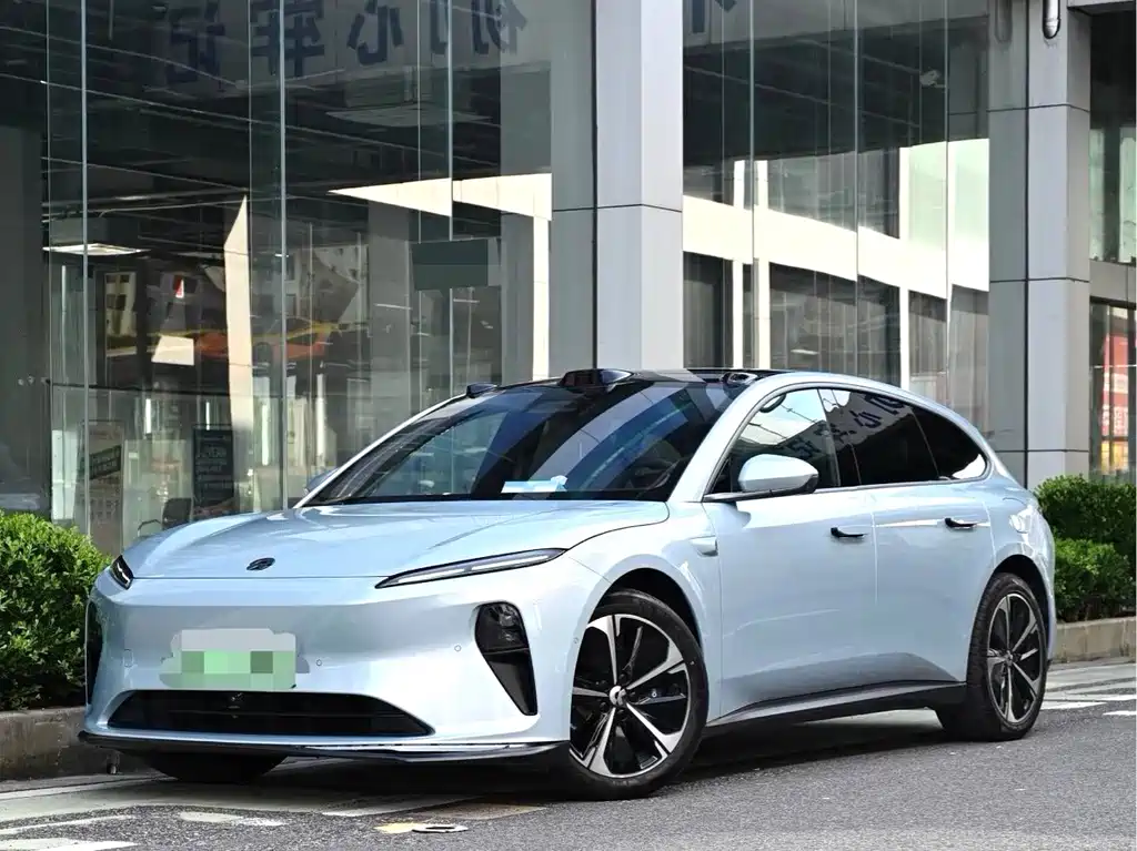NIO NIO ET5T