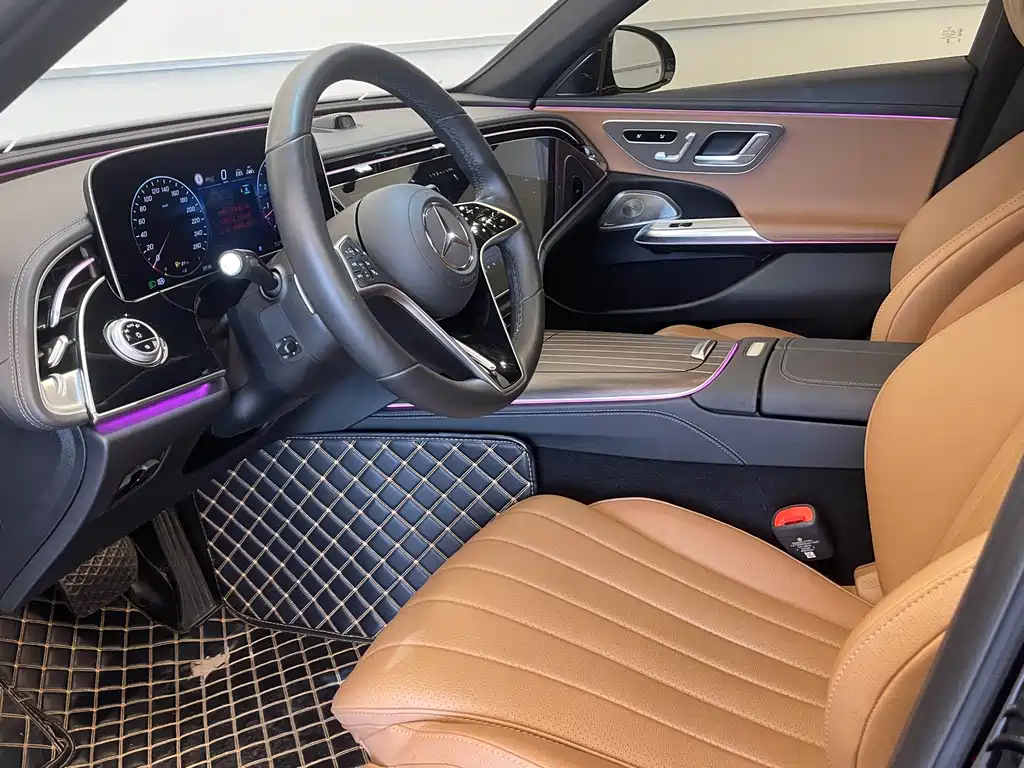 Mercedes-Benz E-Class — миниатюра 8