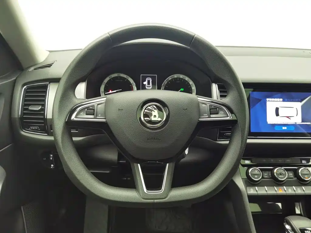 Skoda Kodiaq — миниатюра 11