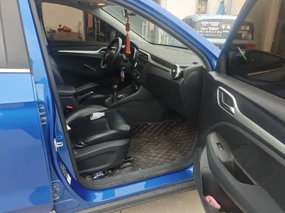 MG ZS — миниатюра 8
