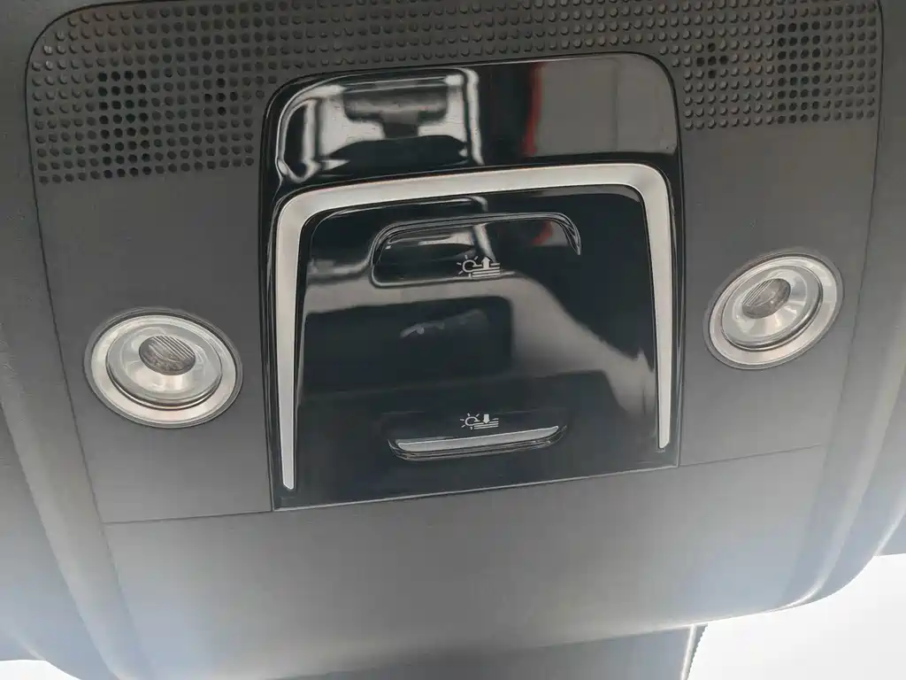 BYD Dolphin — миниатюра 21