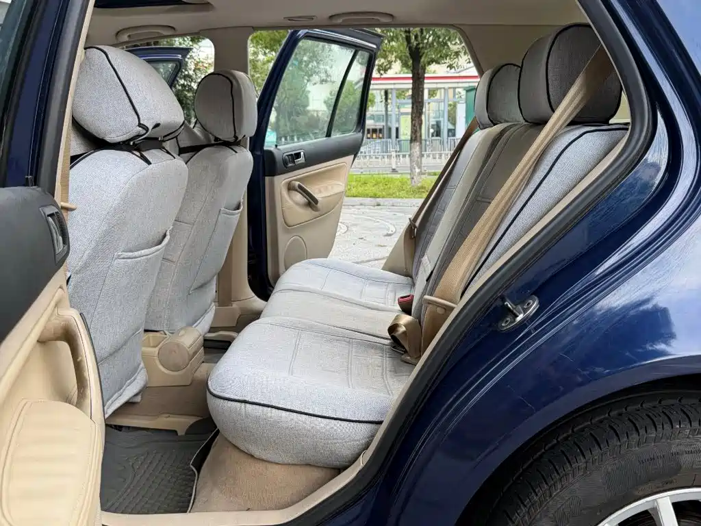 Volkswagen Golf — миниатюра 11