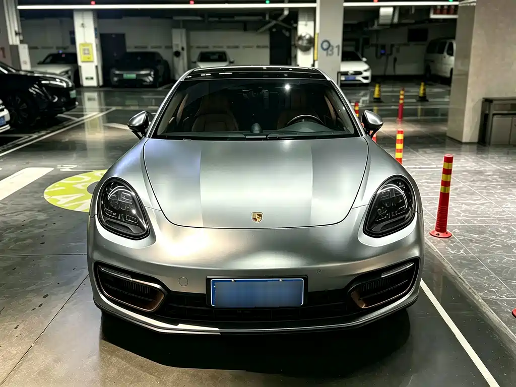 Porsche Panamera — миниатюра 2