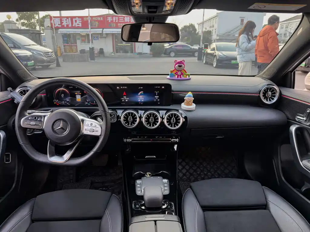 MERCEDES-BENZ A CLASS