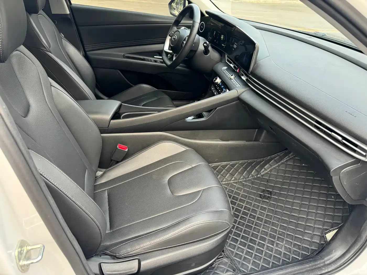 Hyundai Elantra id 4514288 из Китая 11