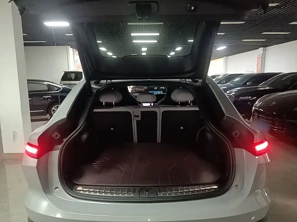 NIO EC6 — миниатюра 19