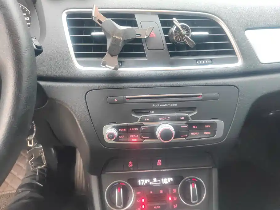 Audi Q3 — миниатюра 13