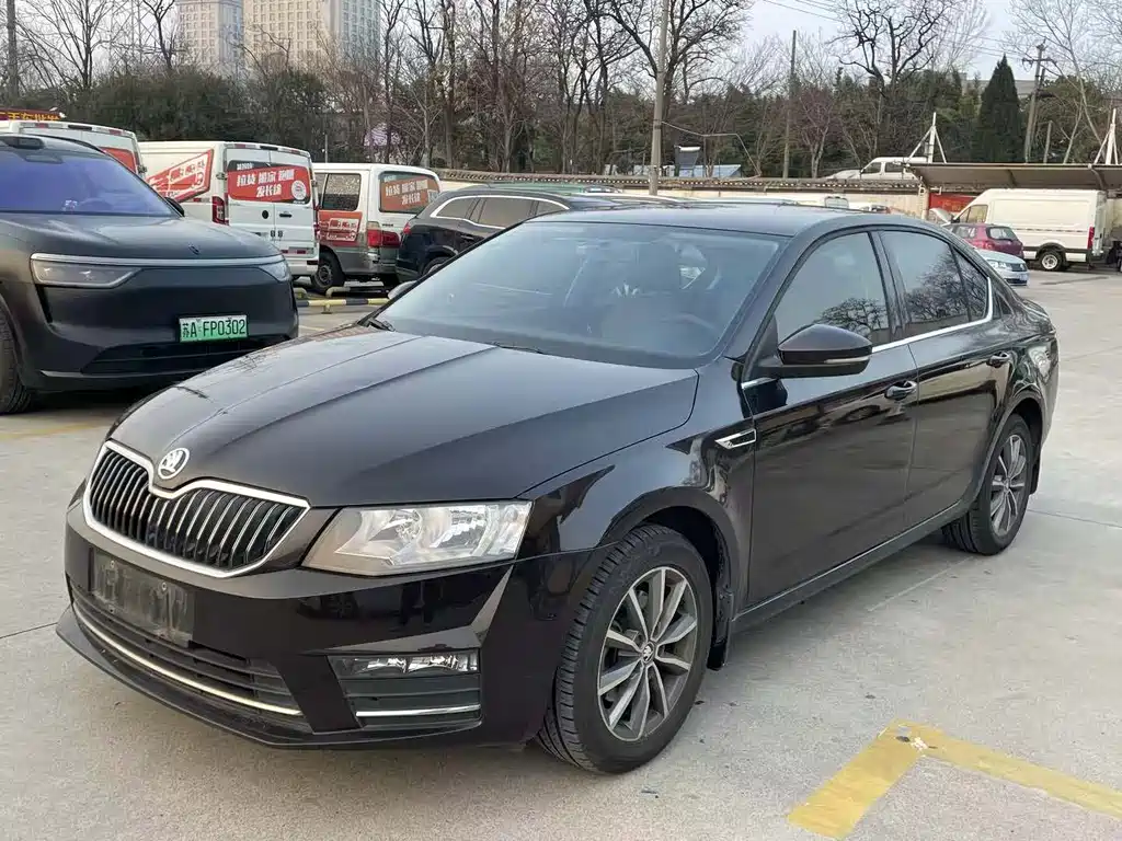 SKODA OCTAVIA