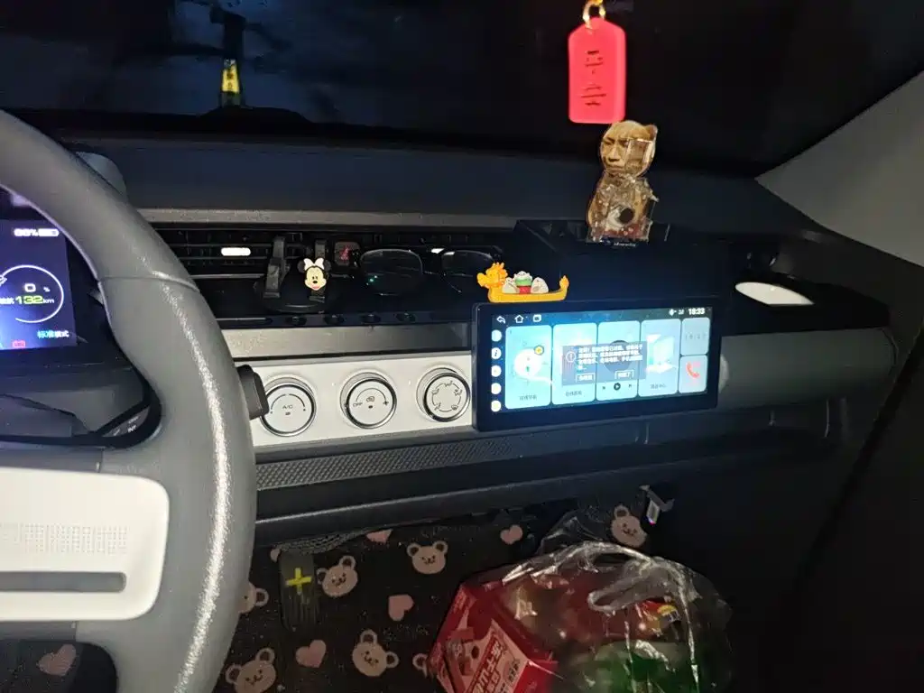 Wuling MINIEV — миниатюра 9