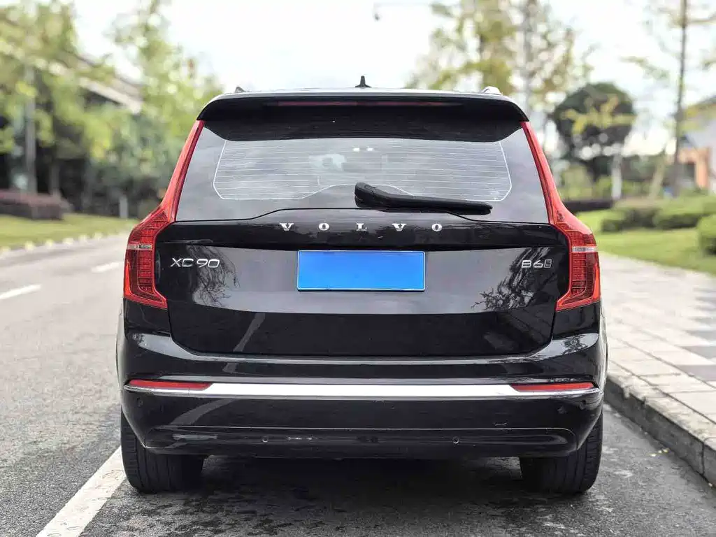 Volvo XC90 — миниатюра 7