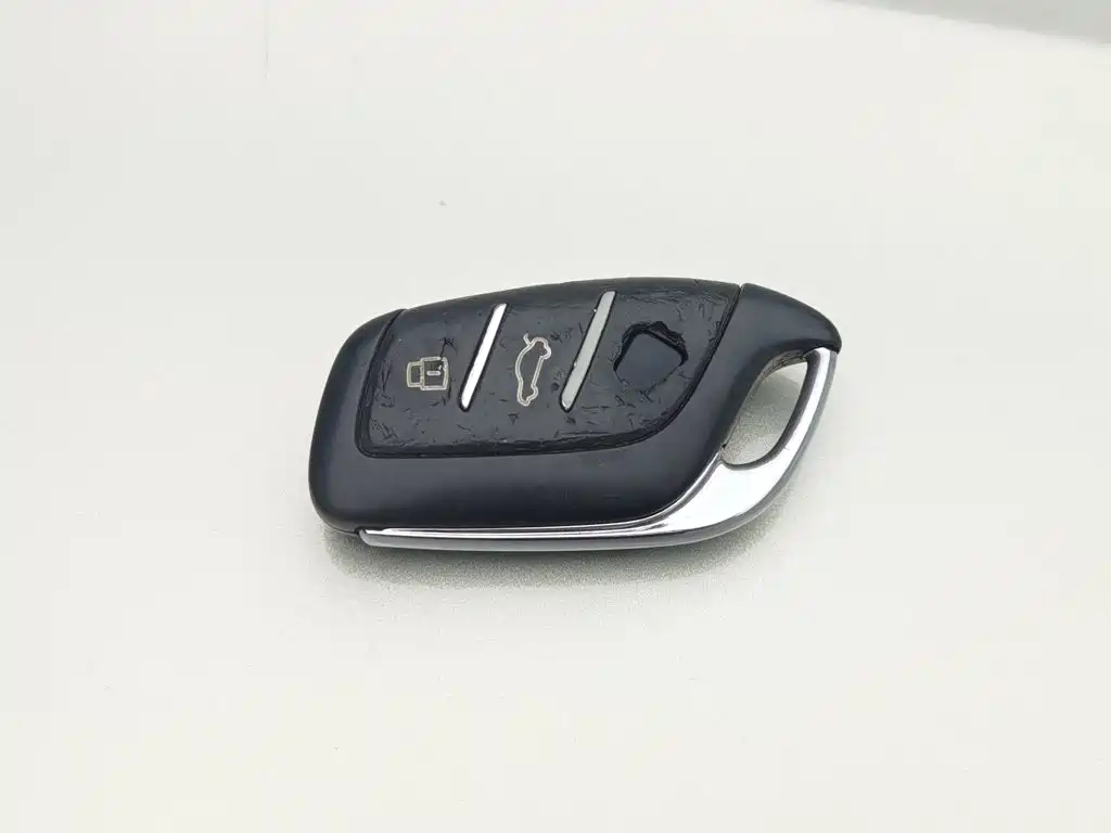 Roewe RX5 eMAX — миниатюра 19