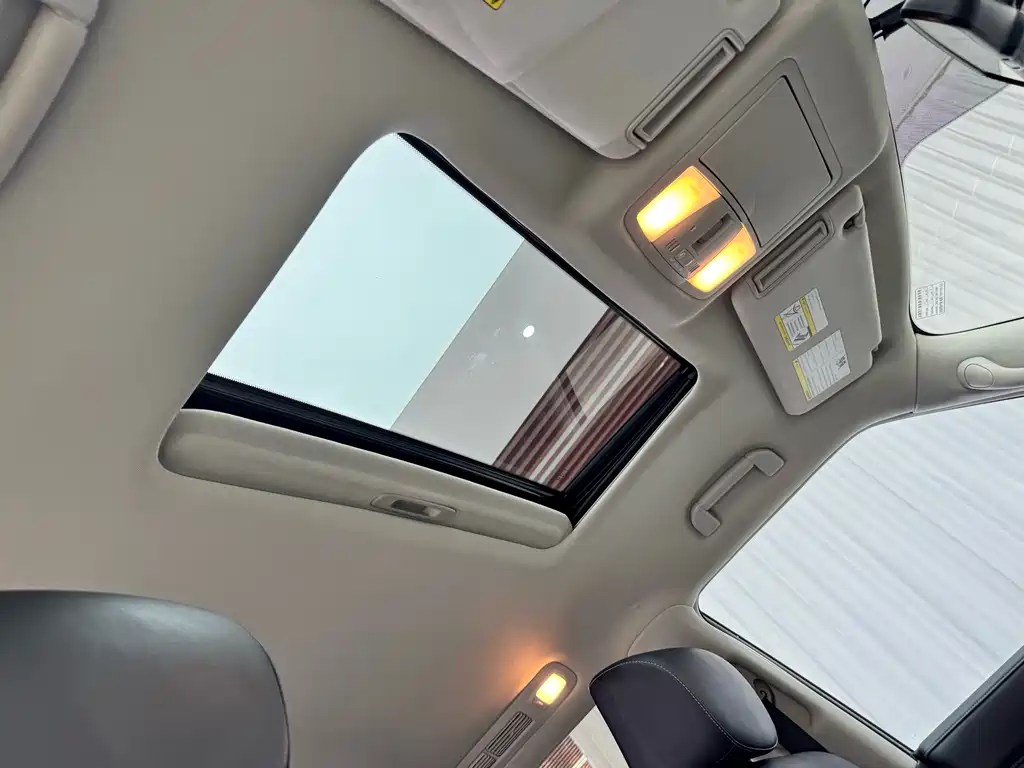 Infiniti QX80 — миниатюра 25