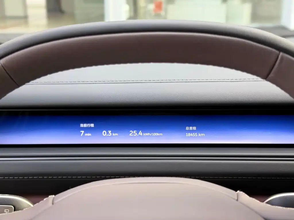 NIO ES8 — миниатюра 15