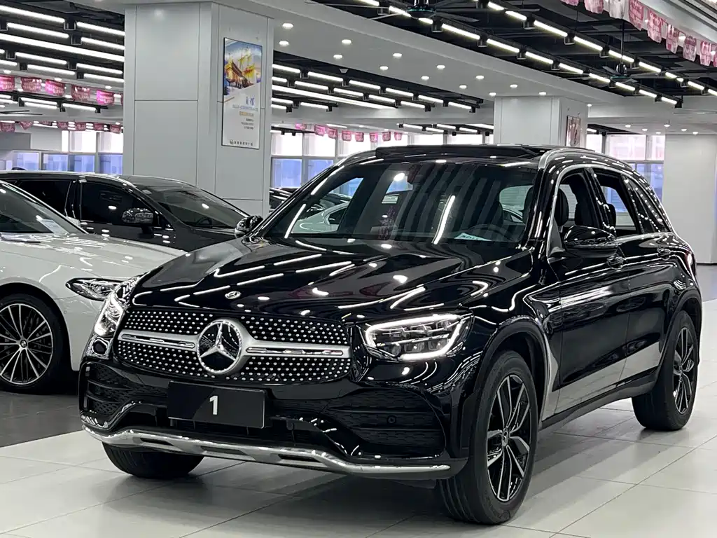 Mercedes-Benz GLC 2023