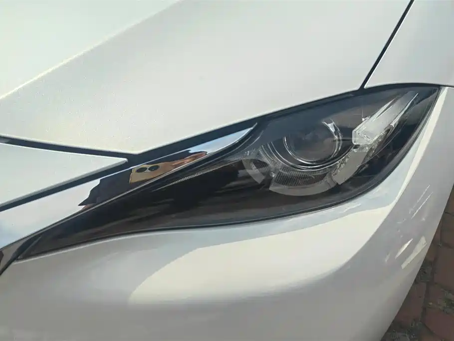 MAZDA  CX 4