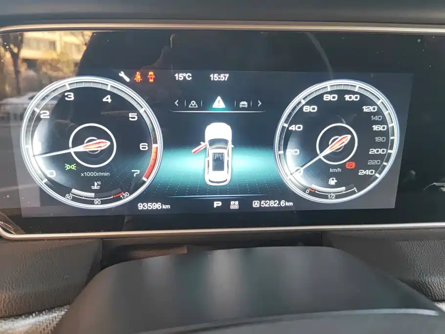 Hongqi Hongqi HS5 — миниатюра 14