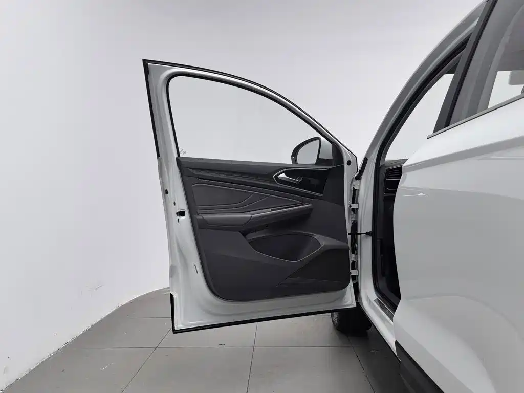 Jetta VS5 — миниатюра 8