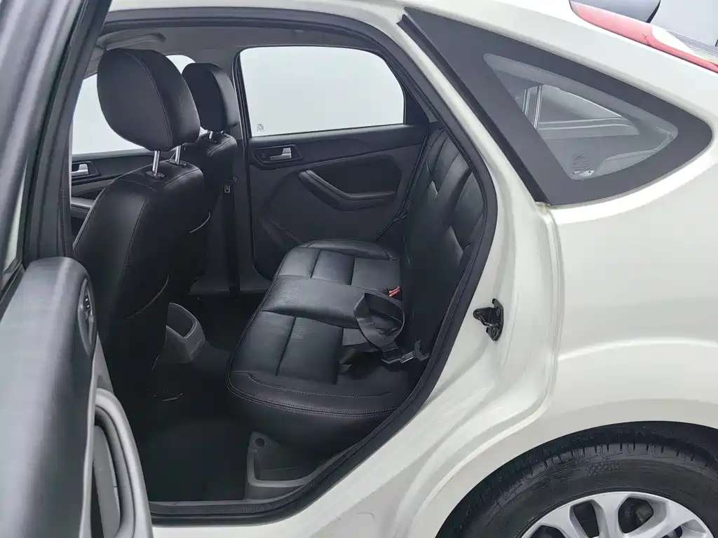 Ford Focus — миниатюра 15