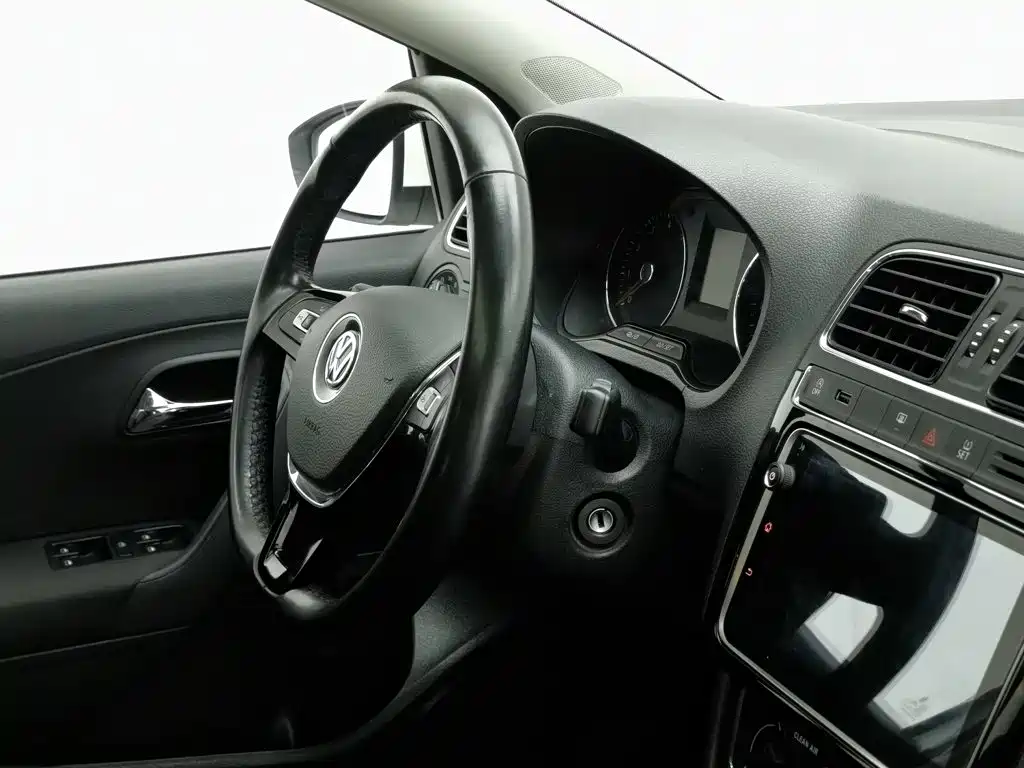 Volkswagen Polo — миниатюра 22