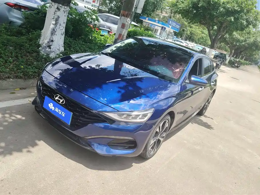 Купить Hyundai Fista