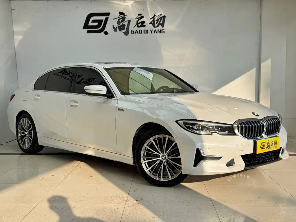 BMW 3 Series — миниатюра 3